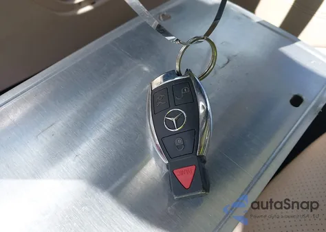 2017 Mercedes-Benz Glc 300 from USA, damaged, VIN WDC0G4JB9HF120952